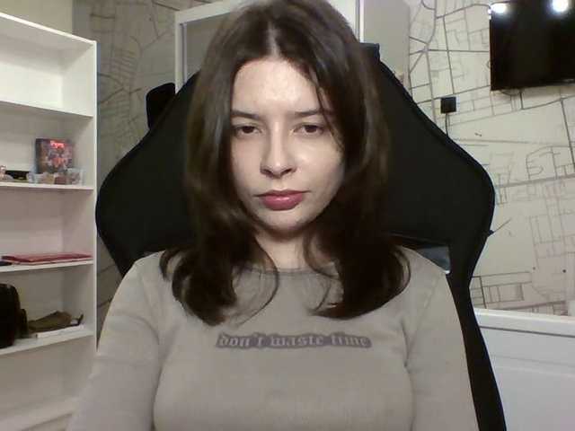 LariceHot webcam