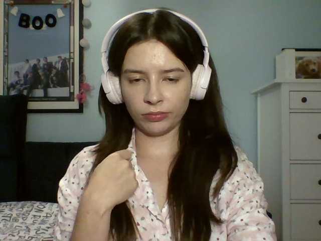 LariceHot webcam bongacams model stream image