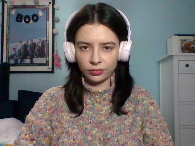 LariceHot webcam bongacams model stream image