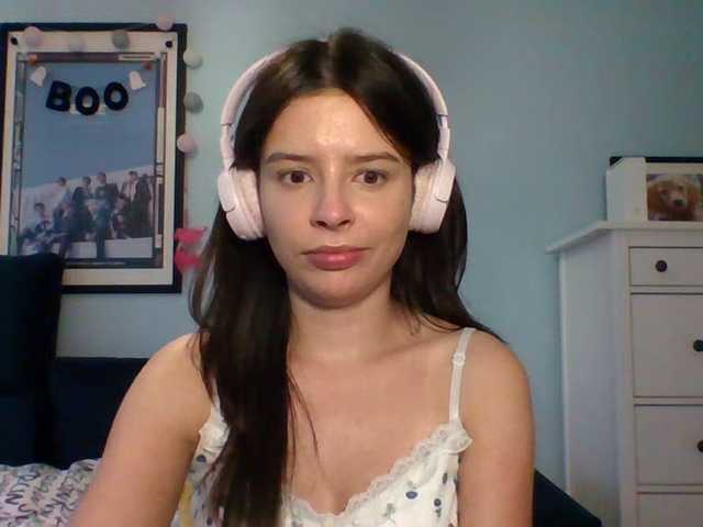 Sex chat gratuit in direct cu Larice pe BongaCams