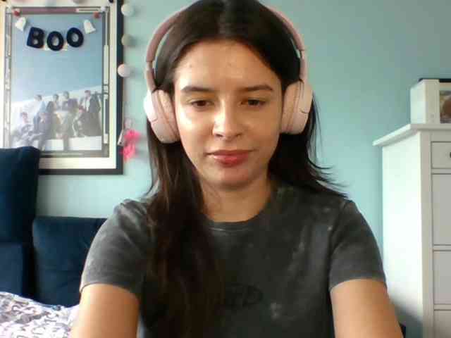 LariceHot webcam