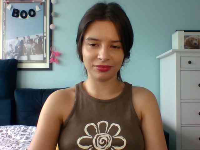 LariceHot webcam