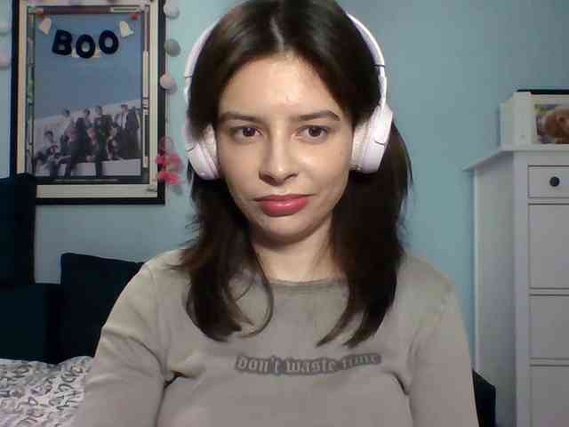 LariceHot webcam