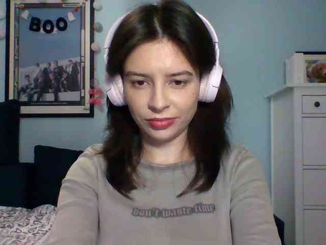 LariceHot webcam
