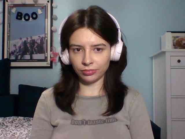 LariceHot webcam