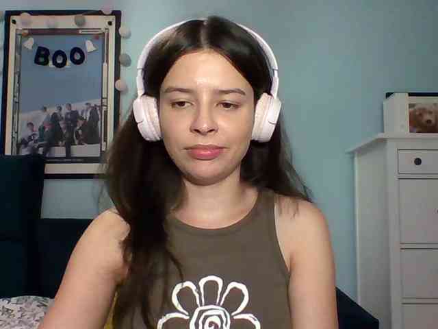 LariceHot webcam