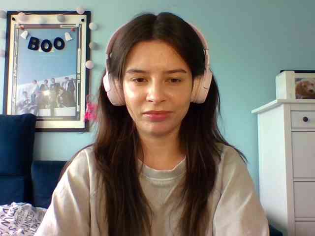 LariceHot webcam