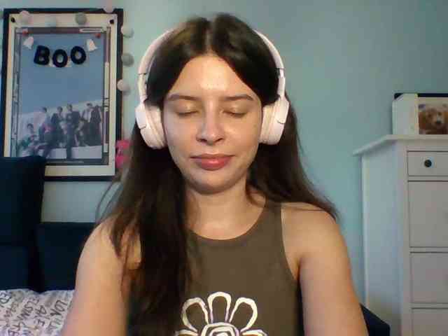 LariceHot webcam