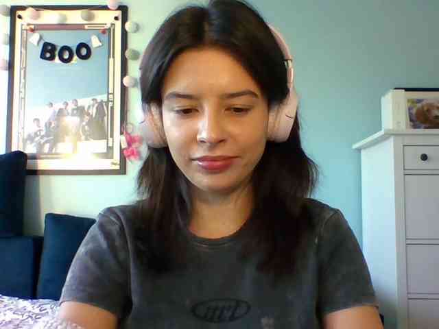 LariceHot webcam