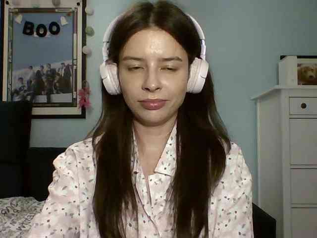 LariceHot webcam