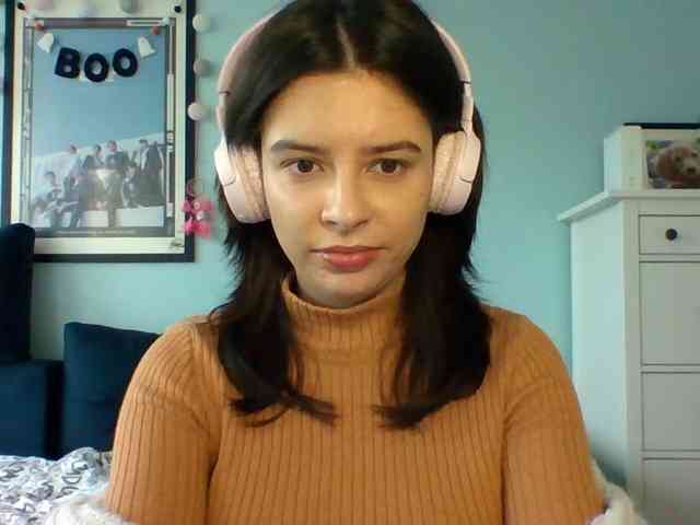 LariceHot webcam