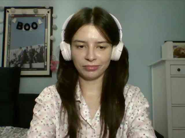 LariceHot webcam