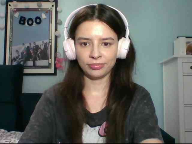 LariceHot webcam