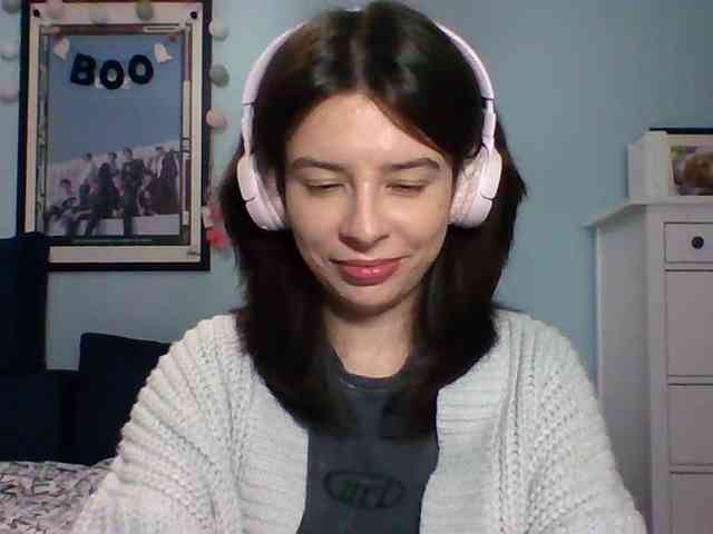 LariceHot webcam