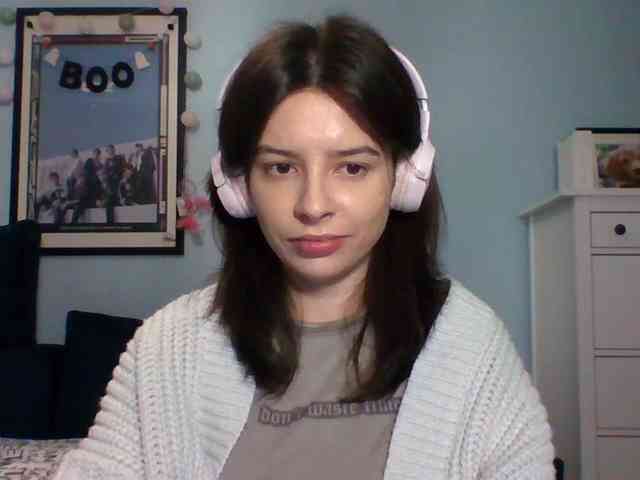LariceHot webcam