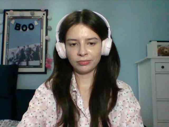 LariceHot webcam
