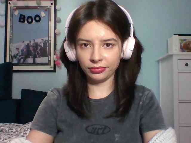 LariceHot webcam
