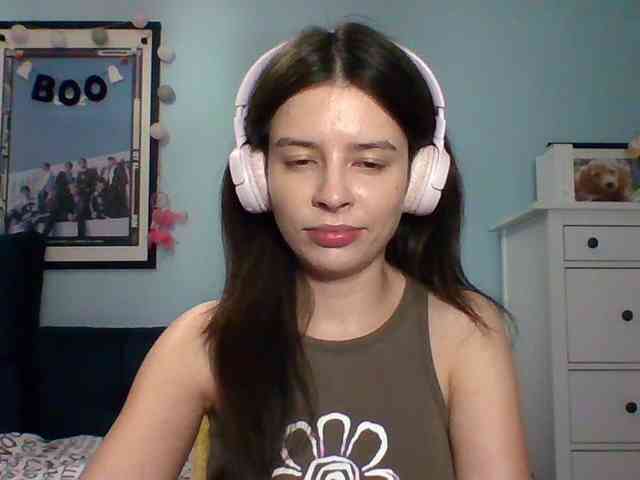 LariceHot webcam