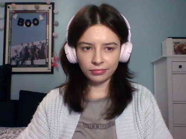 LariceHot webcam