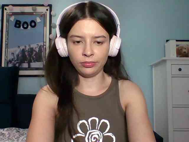 LariceHot webcam