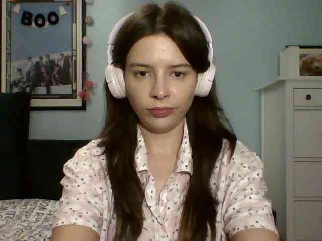 LariceHot webcam