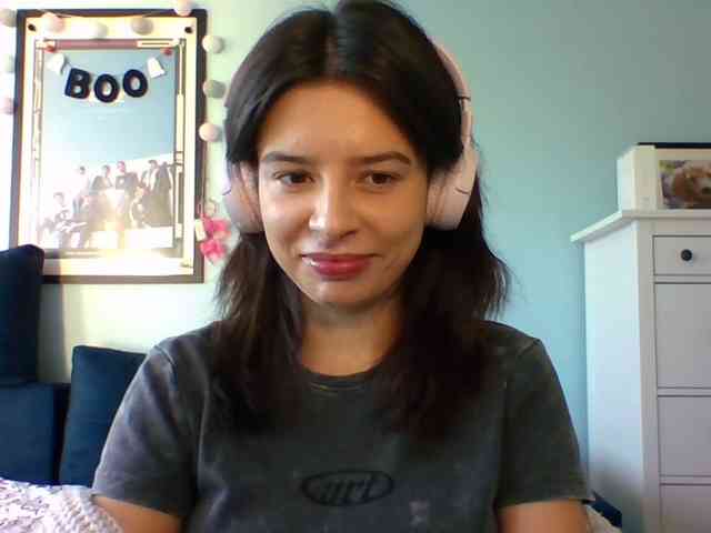 LariceHot webcam