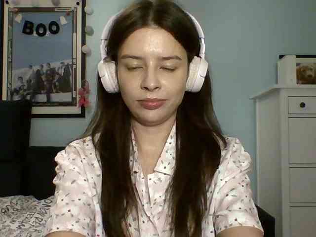 LariceHot webcam