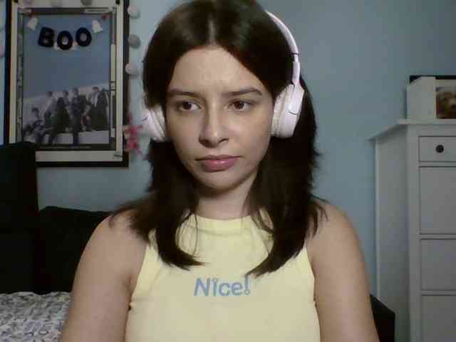 LariceHot webcam