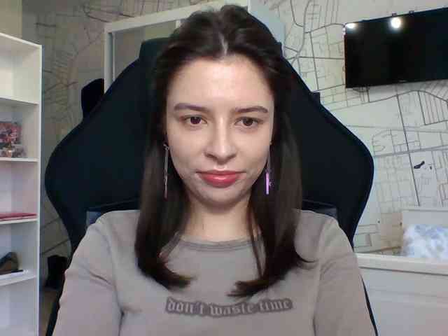 LariceHot webcam