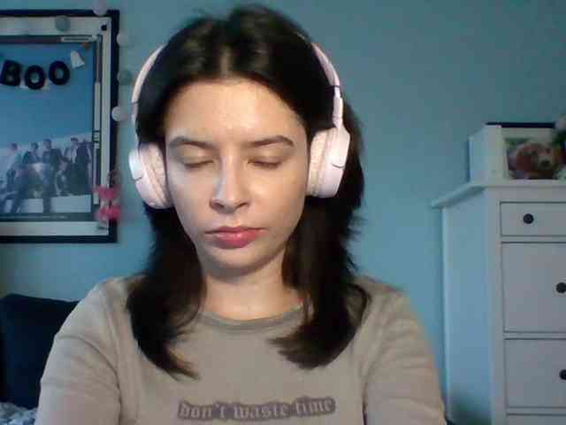 LariceHot webcam