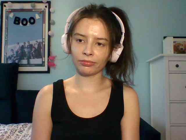 LariceHot webcam