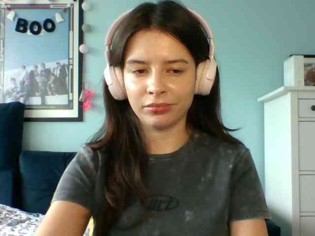 LariceHot webcam