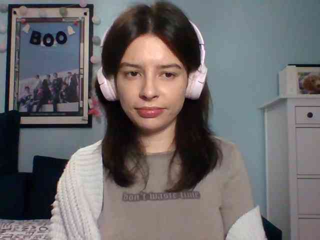 LariceHot webcam