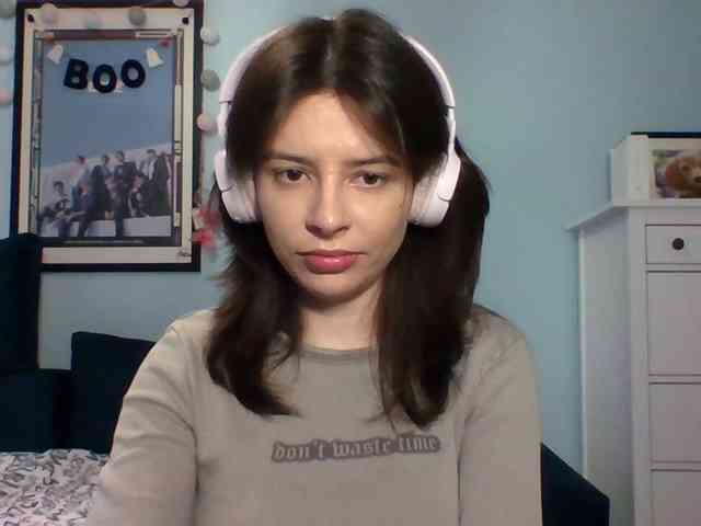 LariceHot webcam