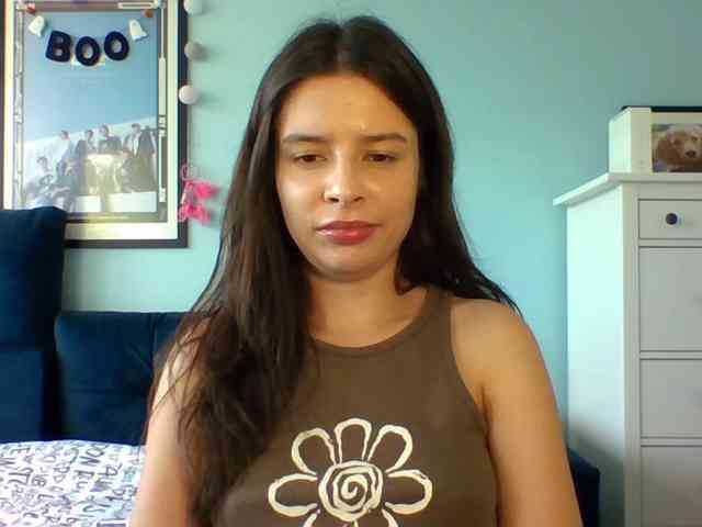 LariceHot webcam