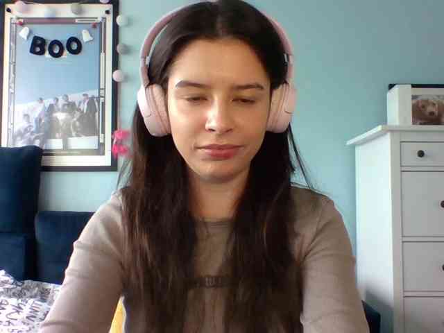 LariceHot webcam