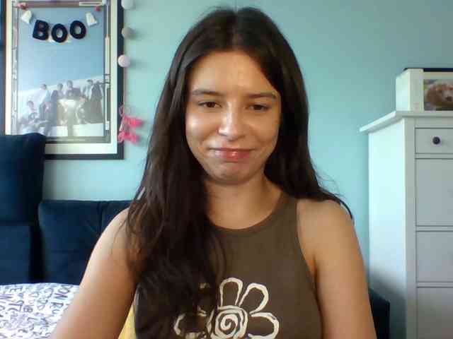 LariceHot webcam