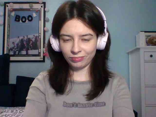 LariceHot webcam