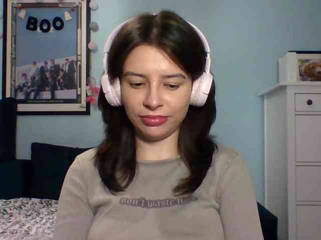 LariceHot webcam