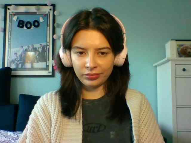 LariceHot webcam