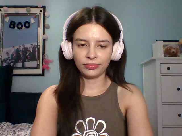 LariceHot webcam