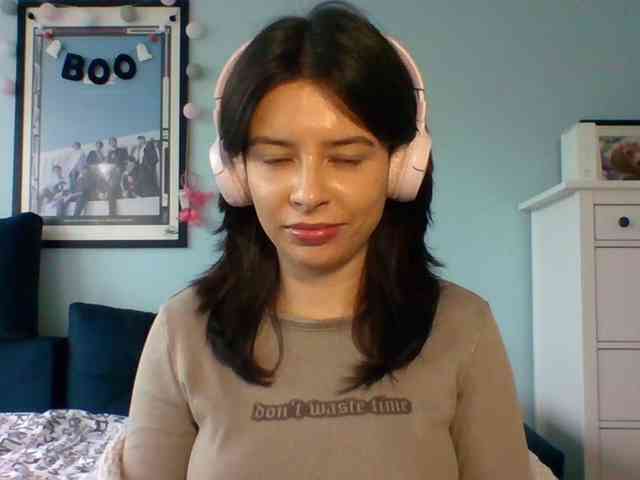 LariceHot webcam