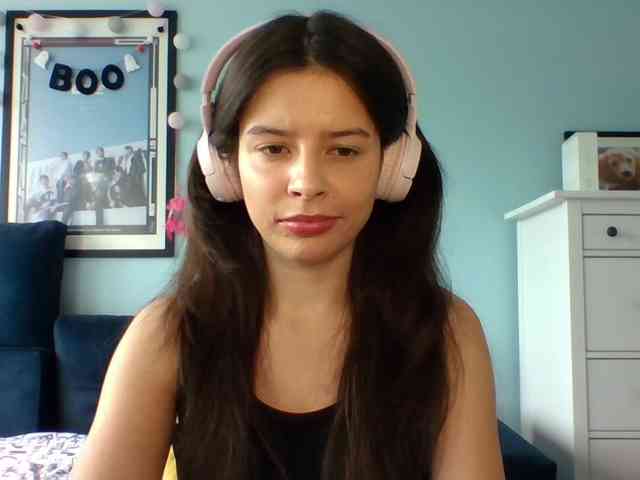 LariceHot webcam