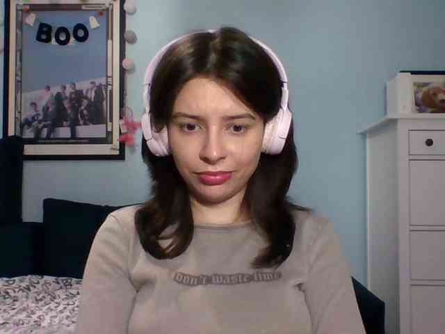 LariceHot webcam