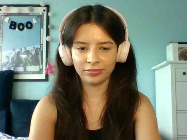 LariceHot webcam