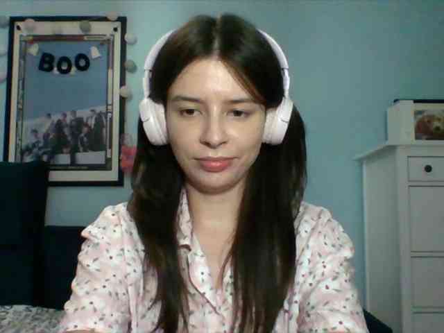 LariceHot webcam