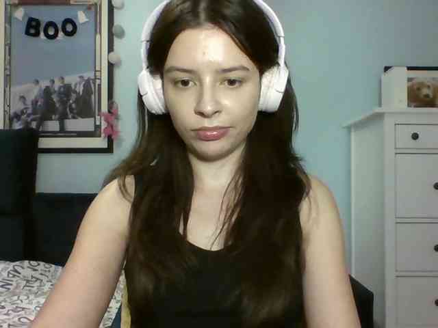 LariceHot webcam