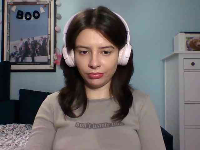 LariceHot webcam