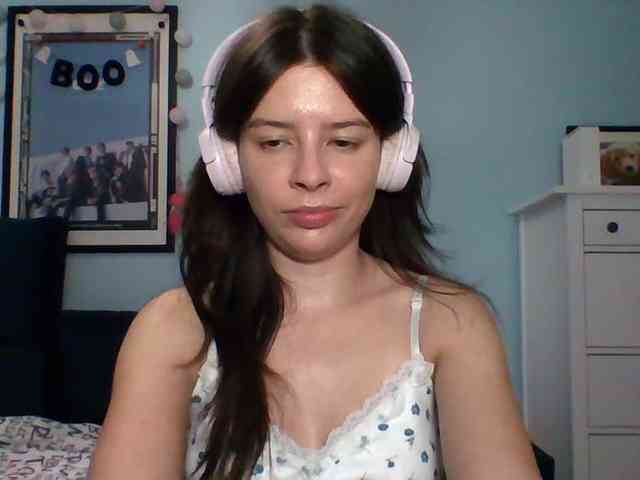 LariceHot webcam