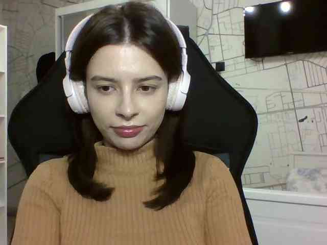 LariceHot webcam